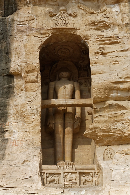 Gwalior-Statues jaïnes-052